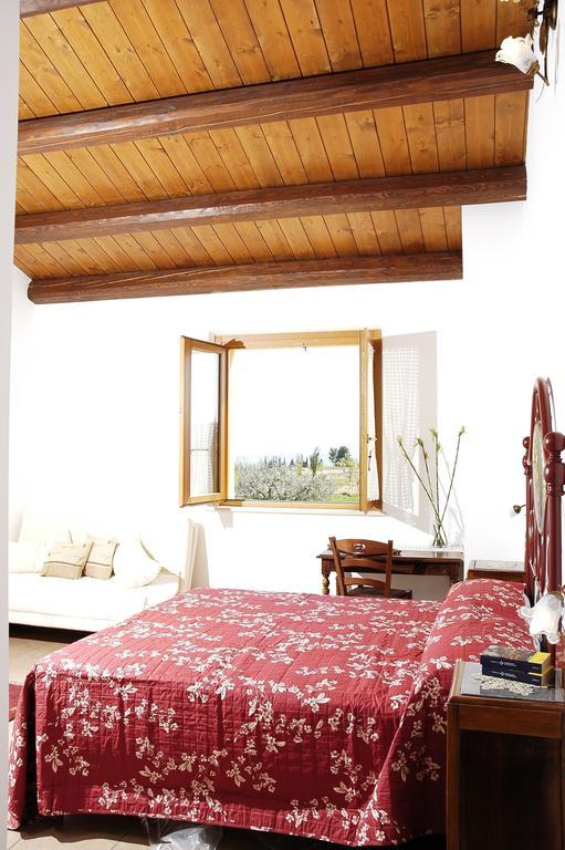 Briciola Di Sole Guest House Гротамаре Стая снимка
